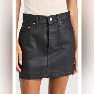 New Levi's Icon Black Leather look Mini Skirt size 25